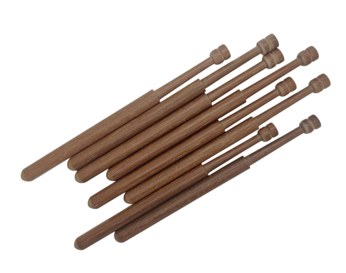 Bolillos Massaranduba 13cm x 8mm punta redonda paquete